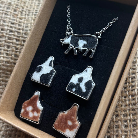 Faux Cowhide Pig Necklace Gift Set